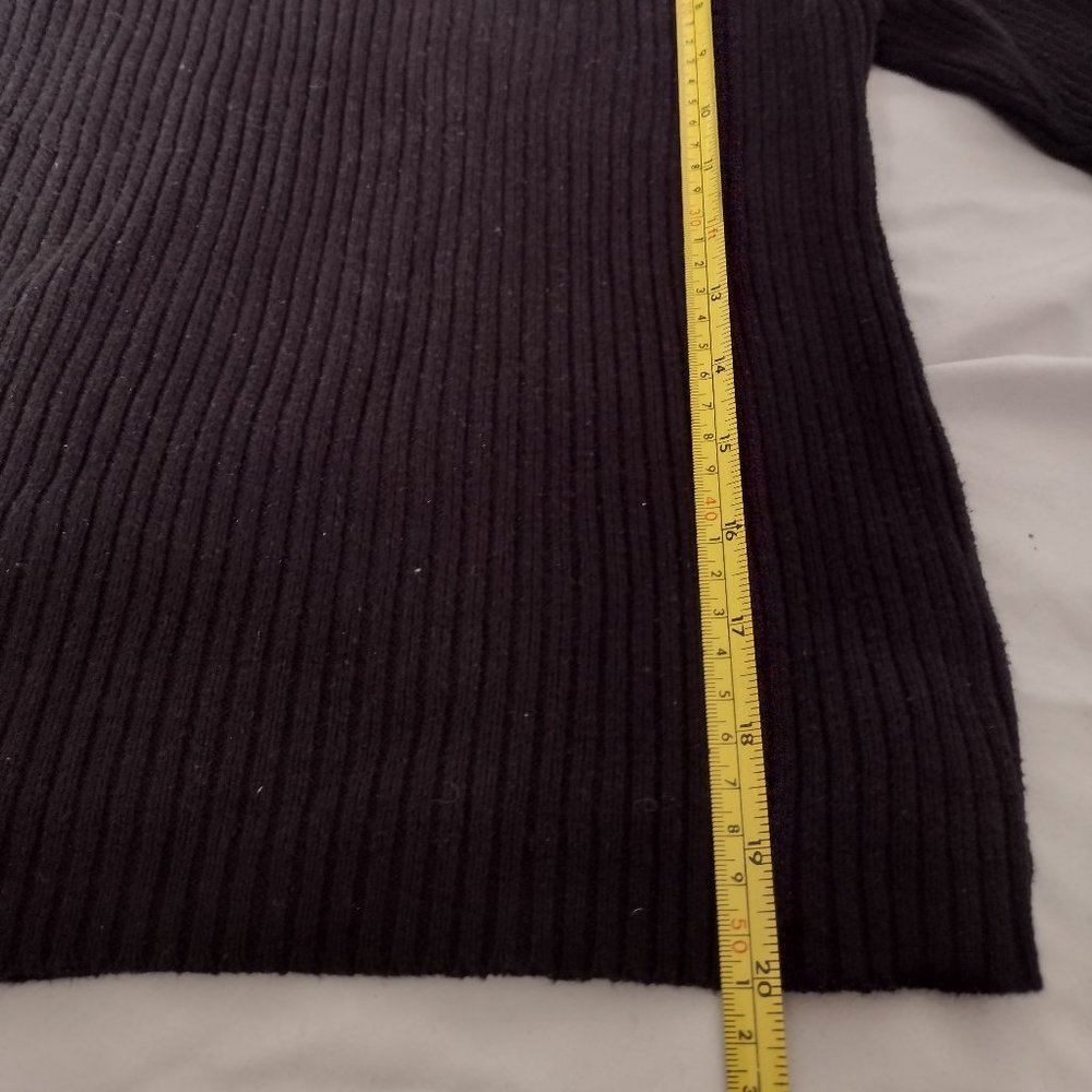 Jamie Scott Sweater - Picture 5 of 6
